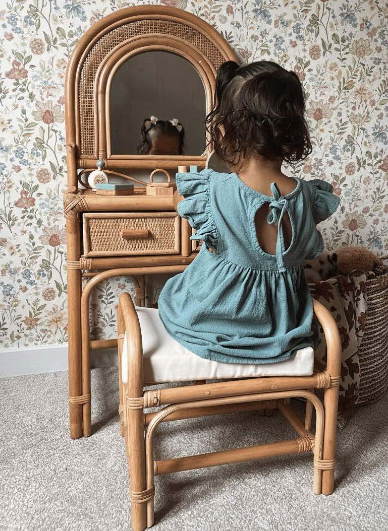 beach dressing table Beach moonlight inspires dressing table design
