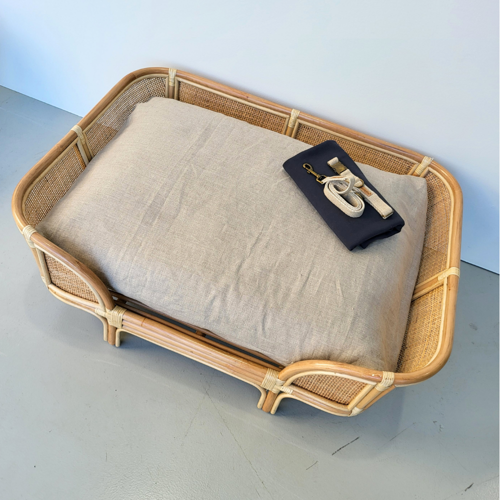 Coastal Dog Bed Large